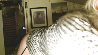 1302 Smoking and playing with Mature and Sexy DawnSkye