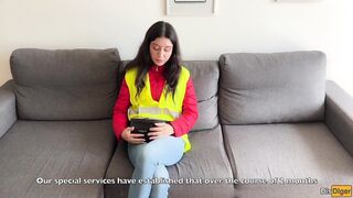 Caught Bus Conductor Cheating Passengers and Fucked Him Cum in Pussy