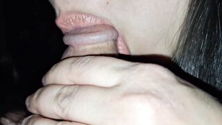 خطيبي فشخ كسي نيك في بيتنا سكس عربي واضح كلام واضح مثير بتقوله انا شرموطة عاوزة سكس جماعي ونزل لبنه على كسها